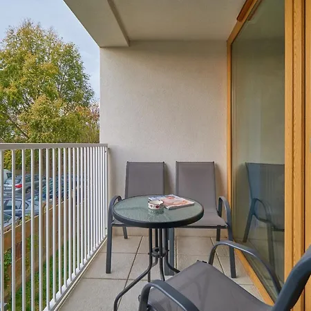 Appartamento Braniborska By Renters *