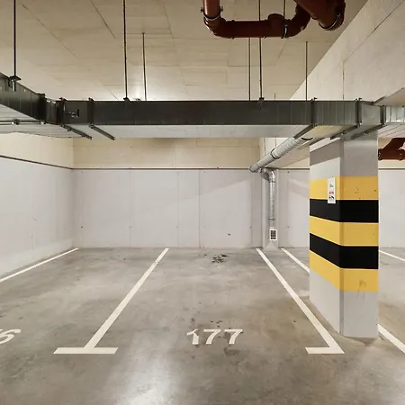 Appartamento Braniborska By Renters Breslavia